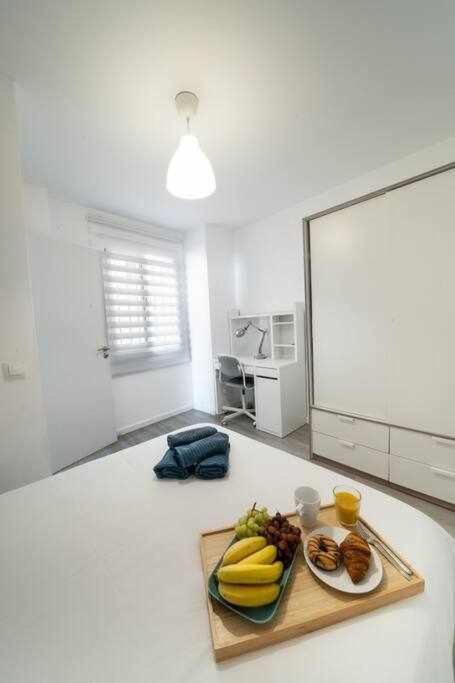 1 Room Atico Pedregalejo Málaga Esterno foto