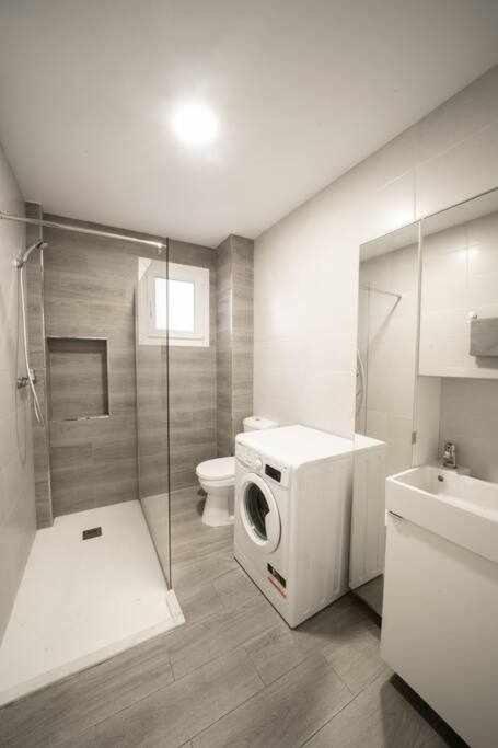 1 Room Atico Pedregalejo Málaga Esterno foto