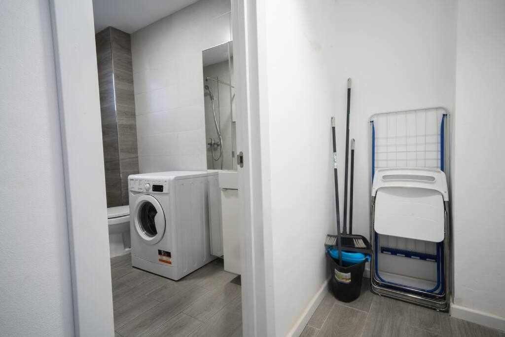 1 Room Atico Pedregalejo Málaga Esterno foto