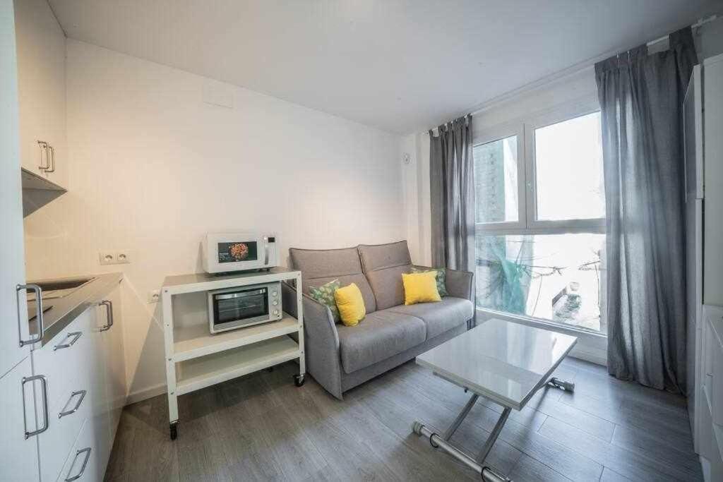 1 Room Atico Pedregalejo Málaga Esterno foto