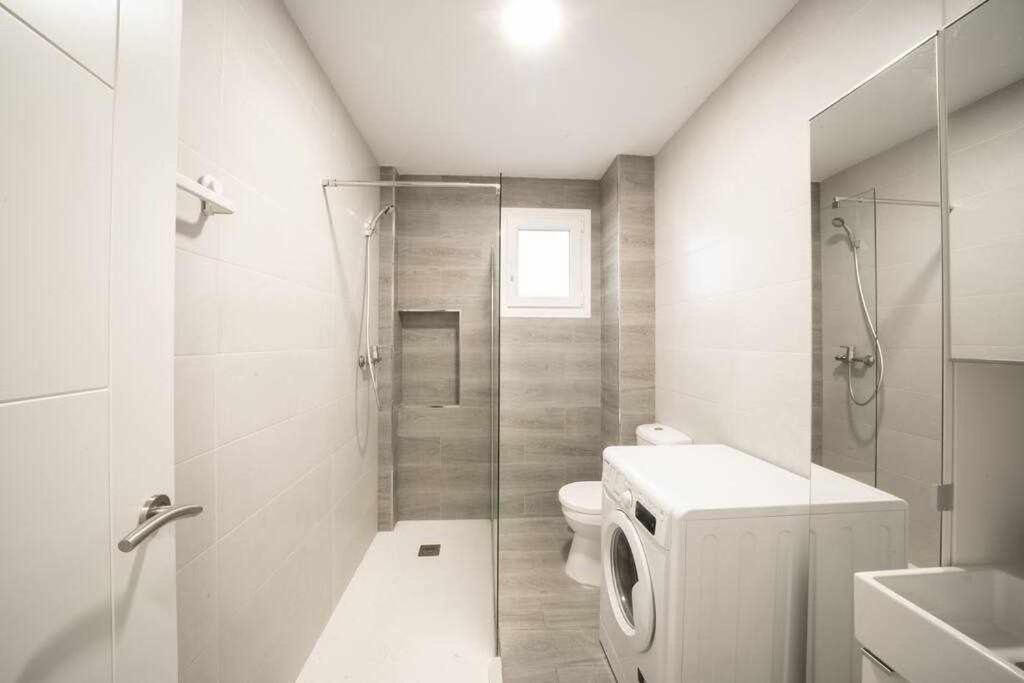 1 Room Atico Pedregalejo Málaga Esterno foto